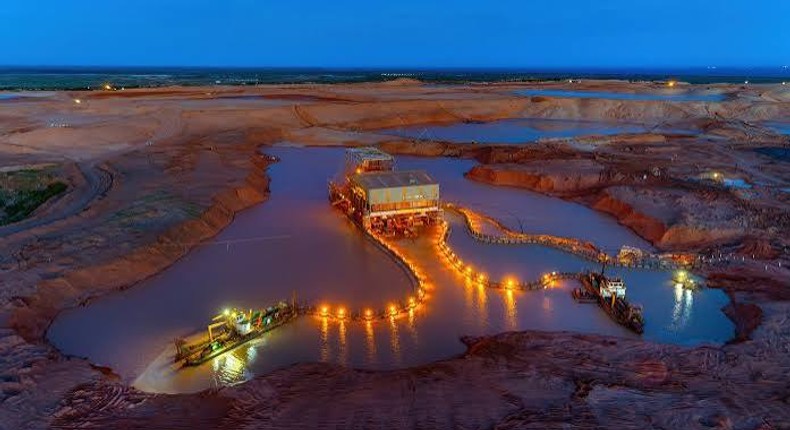 UAE mining investor targets Mozambique titanium giant after securing ...