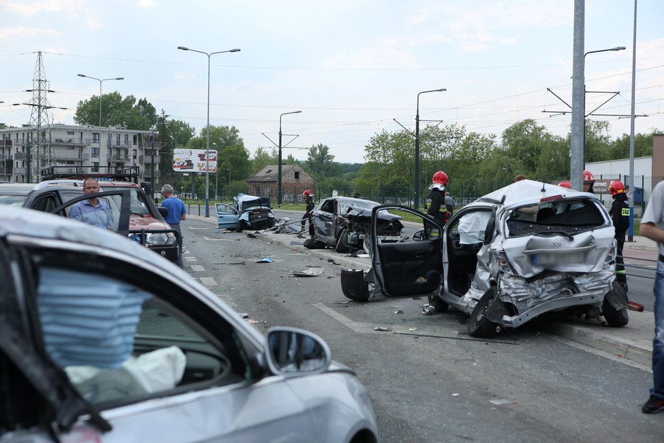 Potężny karambol w Krakowie