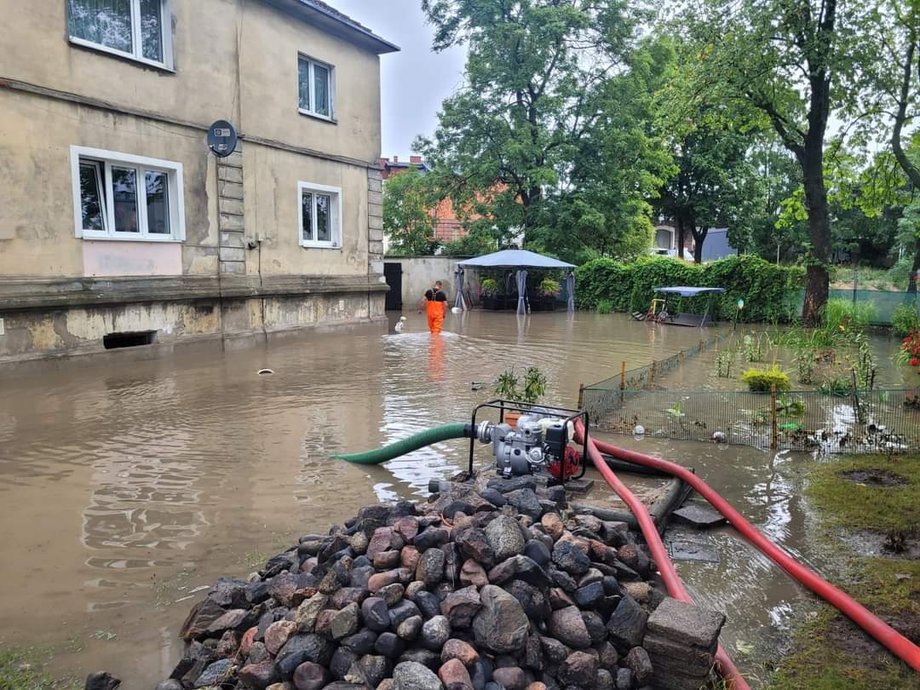 Olsztyn zalany po ulewnym deszczu