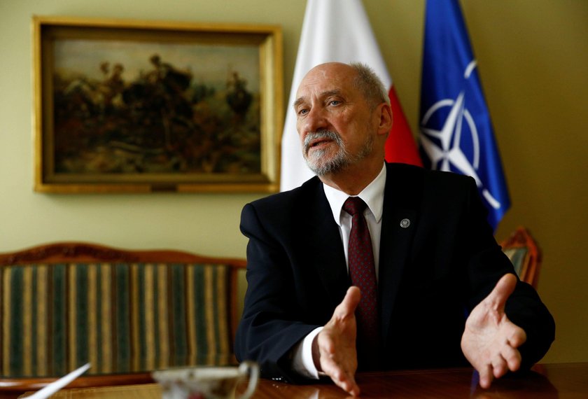 Macierewicz ujawni nowe nagrania załogi tupolewa