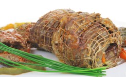 Przepisy siostry Anastazji: ROLADA SCHABOWA Z SUSZONYMI POMIDORAMI