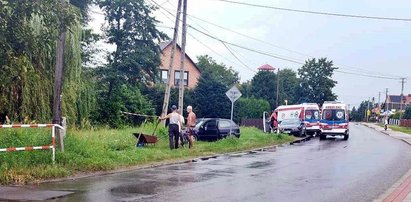 Znaleźli w stawie nieprzytomnego chłopca. Tragedia w Tarnobrzegu