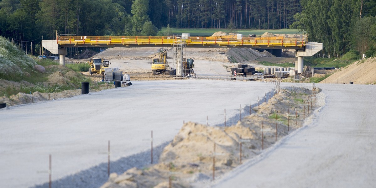 W czerwcu prezes Budimeksu mówił o tym, że sytuacja na rynku jest na tyle trudna, iż rozważa wycofanie się z przetargów na budowę A1 i S61