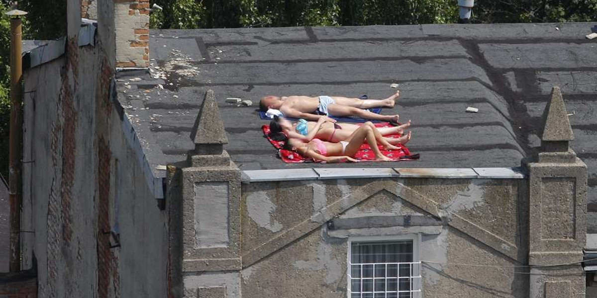 Polacy opalają się na dachach! Zdjęcia!