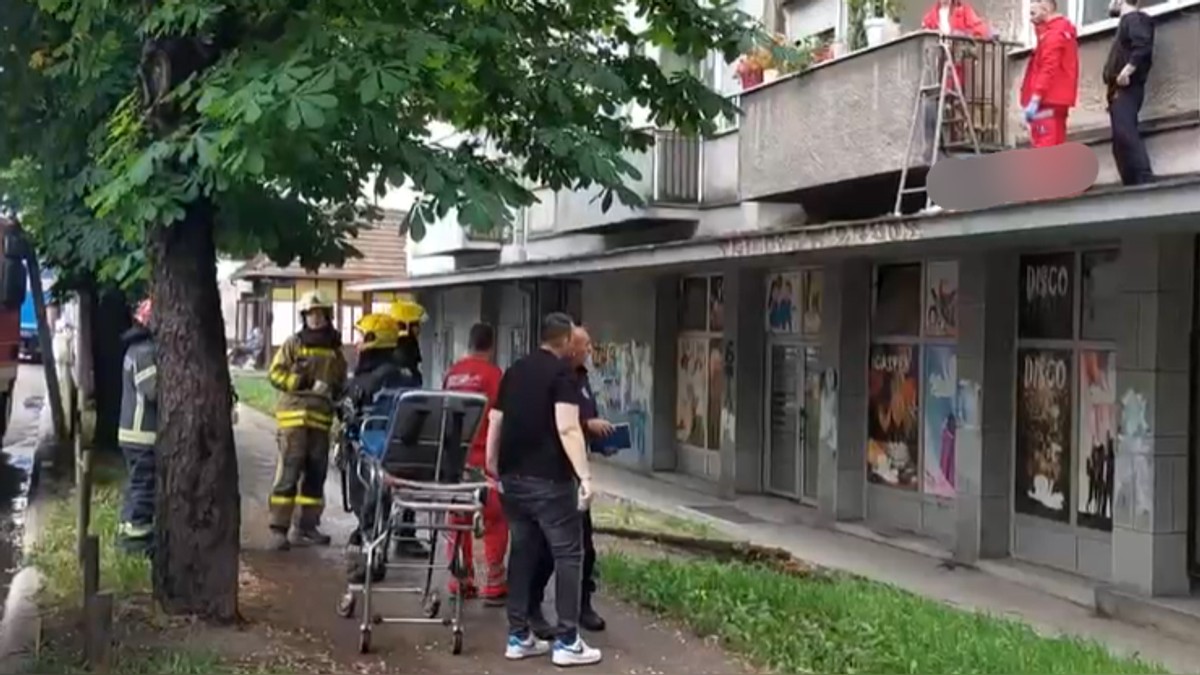 Muškarac pao sa drugog sprata