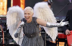 Eurythmics powraca na scenę, ale...