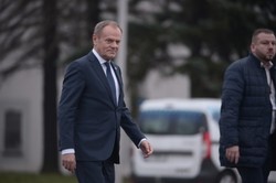 Szykuje się trzęsienie ziemi w służbach. Tusk złożył wnioski