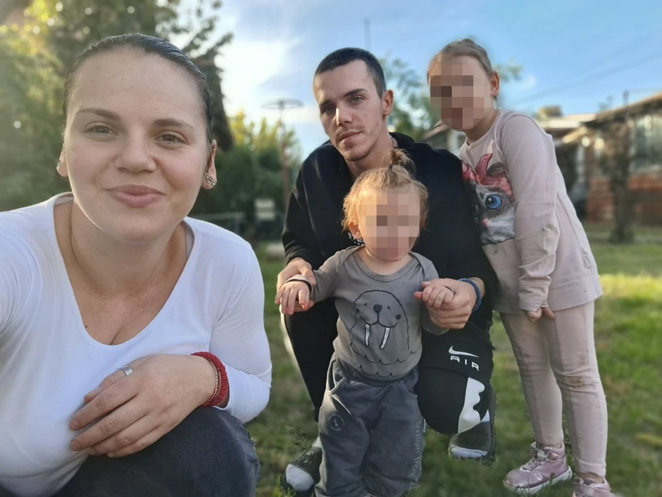 Đorđe Memedovski sa sestrom i njenom decom 