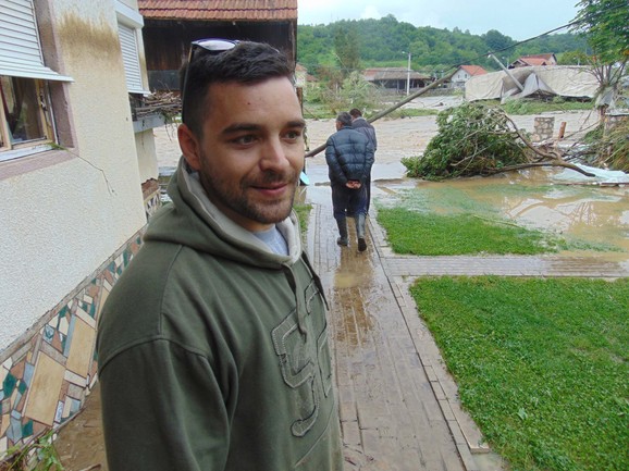 Voda je ruÅ¡ila zidove kao igraÄke: Dragan MilinkoviÄ