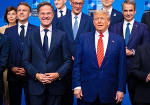 Mark Rute, Donald Tramp i drugi lideri NATO na samitu u Hagu 26. juna
