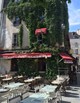 Fedezd fel Párizst biciklin – a Szajna-parton kerekezve, a Marais macskaköves utcáin át, egészen a Montmartre-ig és a Diadalívig. A város legszebb pontjai egyetlen túrával bejárhatók – és közben még az Eiffel-toronyban is gyönyörködhetsz Fotó: Mihálkovics Edina