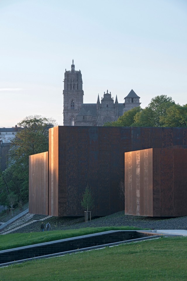 Muzeum Pierre'a Soulagesa, Rodez, Francja