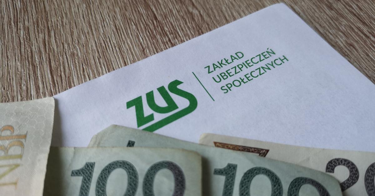 Waloryzacja emerytur i "trzynastka". ZUS wyśle decyzję w jednym liście -  Forsal.pl
