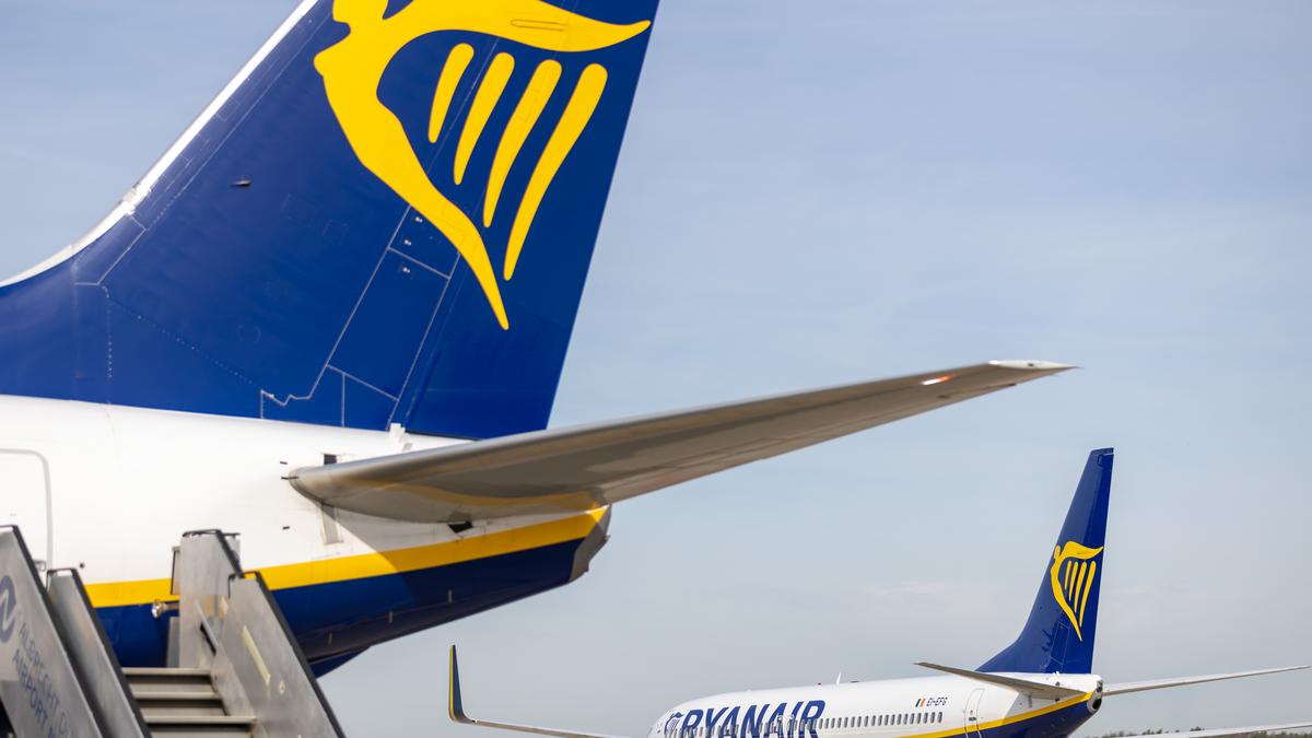 Ένα αεροπλάνο της Ryanair δέχθηκε απειλή για βόμβα