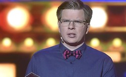 Wściekły Filip Chajzer szuka wandala, który zniszczył pamiątkową tablicę