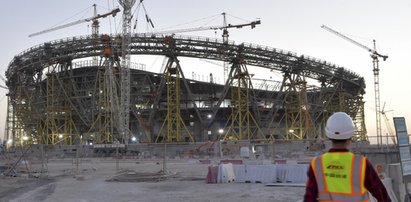 Przerażająca prawda o przygotowaniach do mistrzostw świata w piłce nożnej. Straszne!