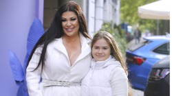 Iwona Węgrowska chwali się komunijnymi kreacjami córki. Jest "na bogato" [FOTO]