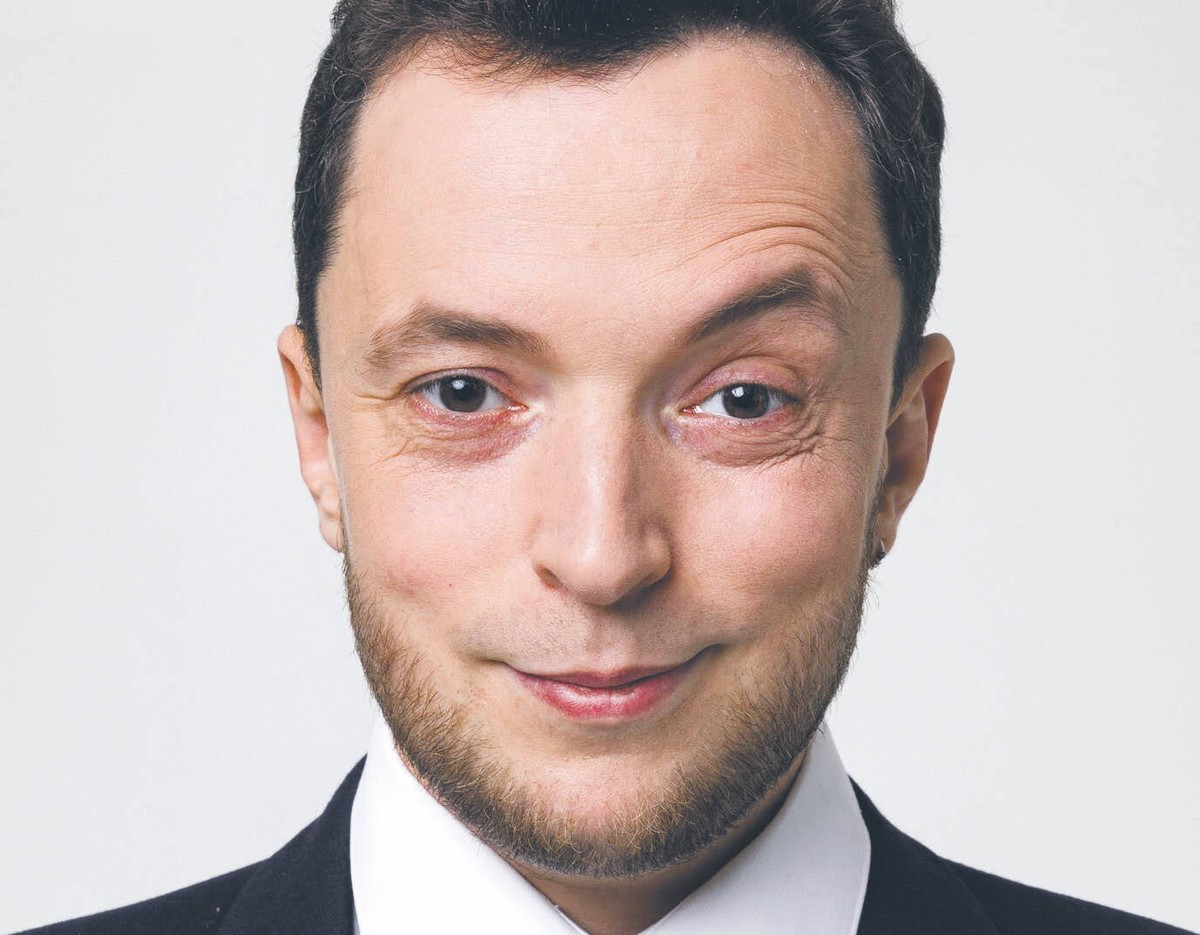 Wiktor Trehubow kapitan Sił Zbrojnych Ukrainy w służbie czynnej, specjalista w dziedzinie komunikacji strategicznej, w czasach pokoju współprzewodniczący partii Demokratyczna Siekiera
