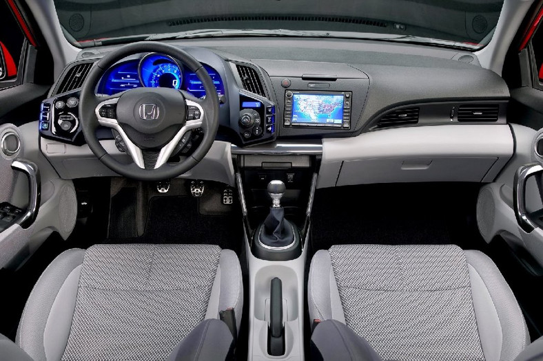 Honda CR-Z - Tak będzie wyglądała produkcyjna wersja (galeria)