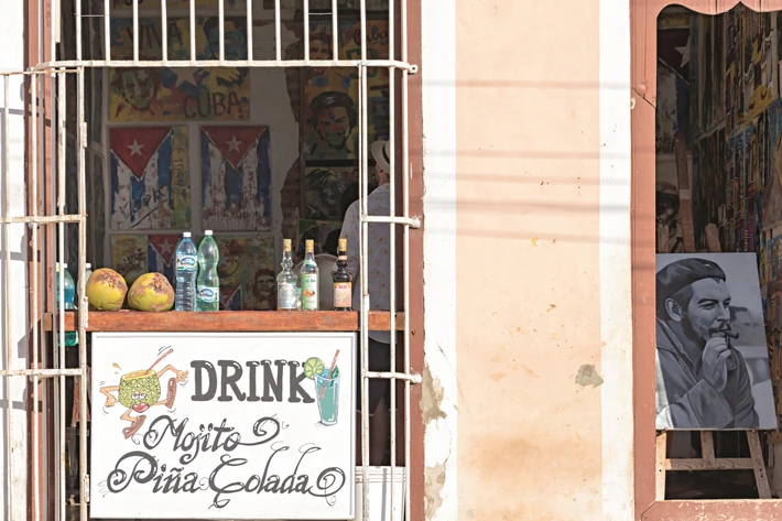 Private restaurant or paladar selling mojito and pina colada