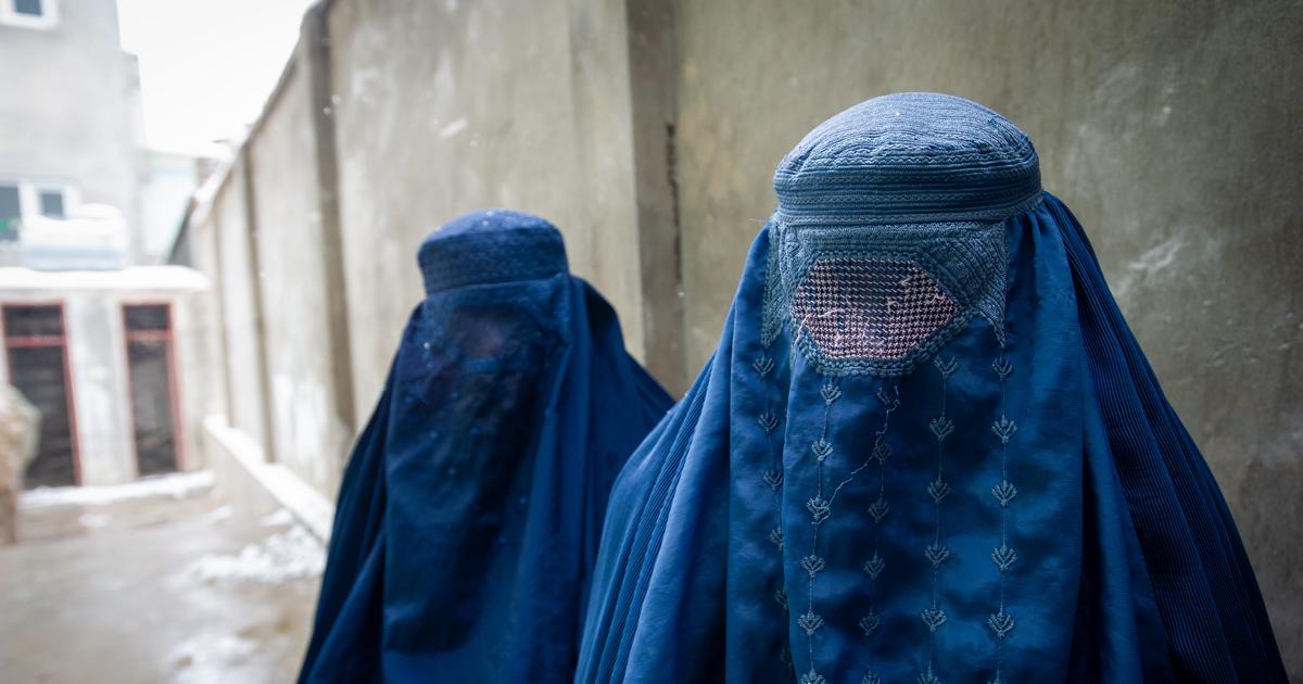 A new Taliban decree orders Afghanistan’s women to veil their faces in public, and if they don’t comply, male relatives must be punished