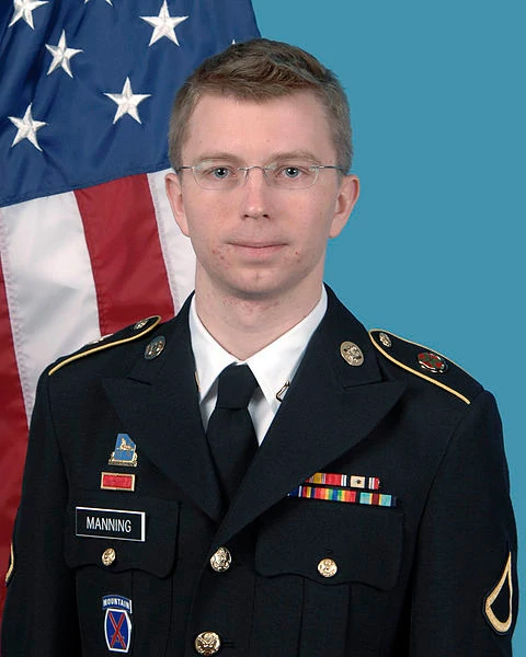 Bradley Manning. Wikipedia.