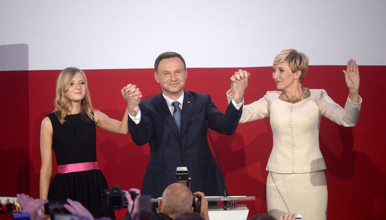 Andrzej Duda i Agata Kornhauser-Duda z córką Kingą w 2015 roku