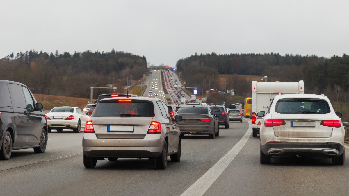 Schimbări la plata vinietei de la 1 decembrie 2026, pe autostrăzile și drumurile expres din Austria: noile prețuri, regula celor 18 zile și amenzile pe care le riscă șoferii