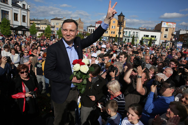 OFICJALNE WYNIKI I TURY WYBORÓW. Andrzej Duda wygrywa