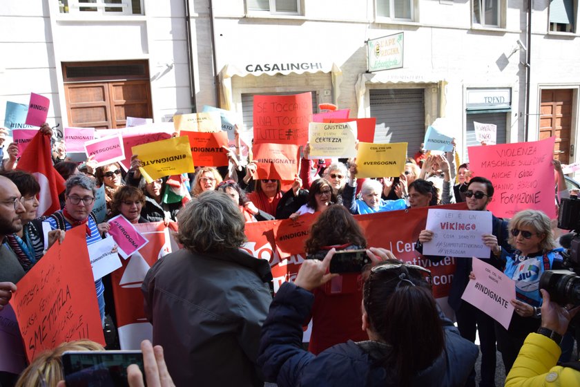 Italy: Shock sentence. Protest demonstration outside Ancona's court after it emerged that two men ac