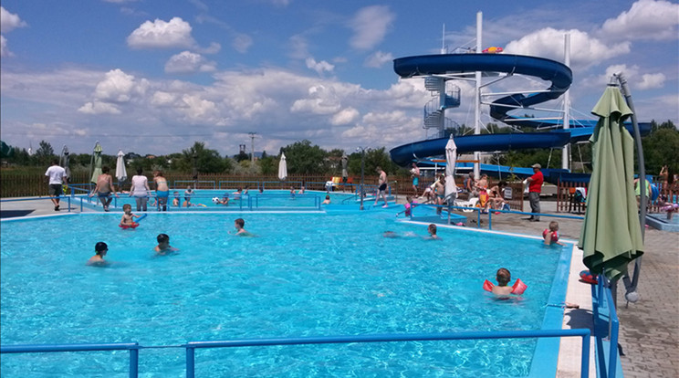 A helyiek kedvenc fürdője: Tiszavasvári Strandfürdő