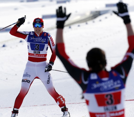 Tak Justyna Kowalczyk i Sylwia Jaśkowiec cieszyły się z medalu w Falun