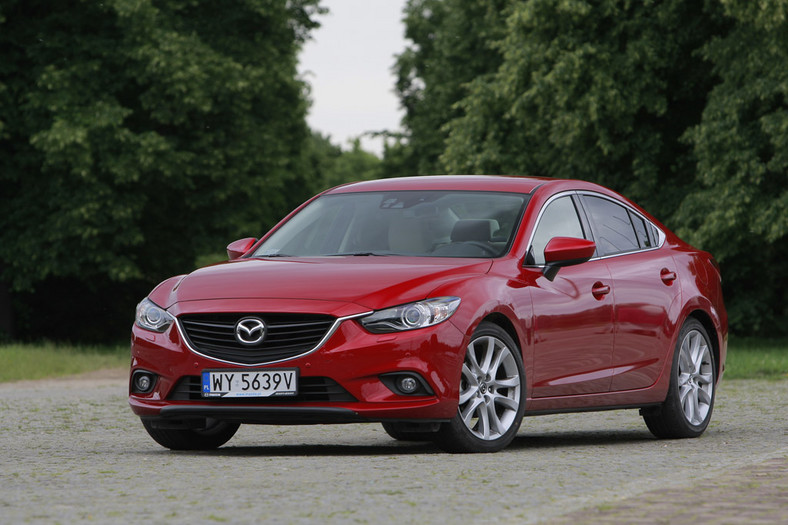 Mazda 6 2.0: wszystkim się podoba - test długodystansowy