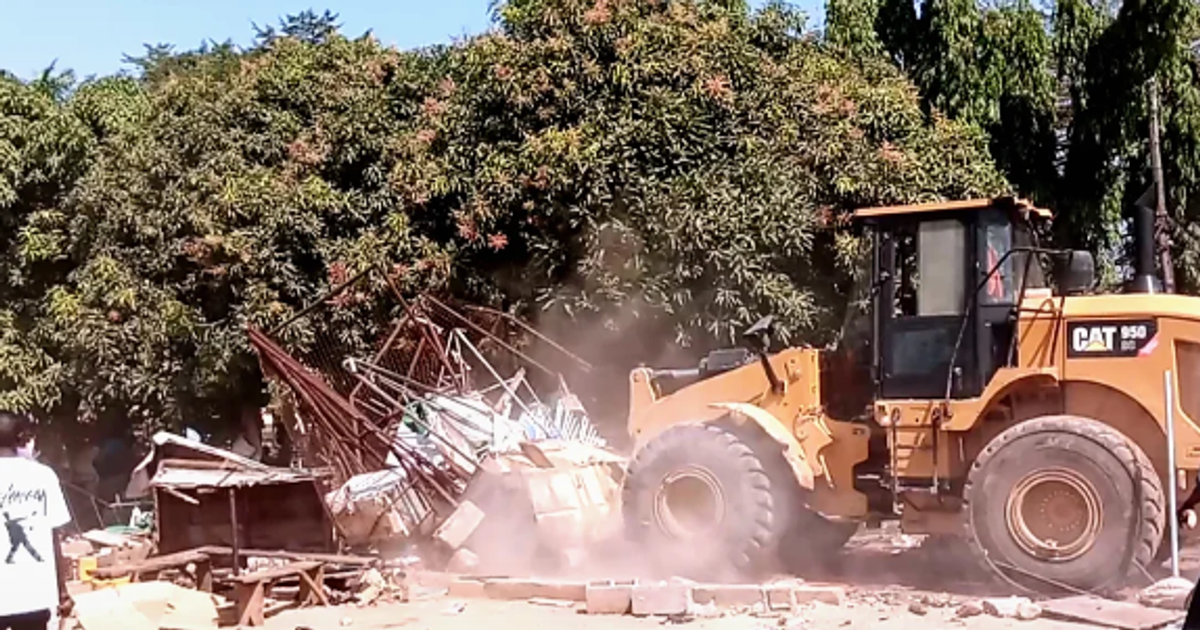 DRTS demolishes shops, eateries, illegal structures in taxi ranks in Abuja - Vimarsana News