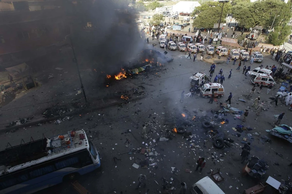 DESTRUKCIJA Posledice jednog od razornih bombaških napada