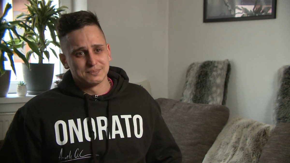 Könnyek között adott interjút az otthonában Aurelio, a jövőbeli terveiről is részletesen mesélt: „Jó apa akarok lenni” – videó