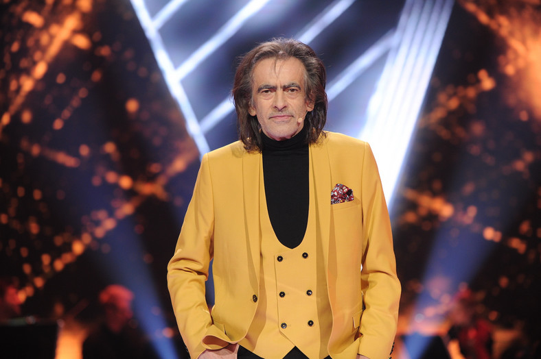 Witold Paszt na planie programu "The Voice Senior".