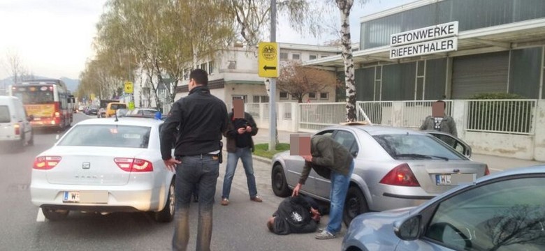 Jak ukraść ponad 1000 aut? Tak Polacy siali postrach w Austrii! Zobacz ZDJĘCIA