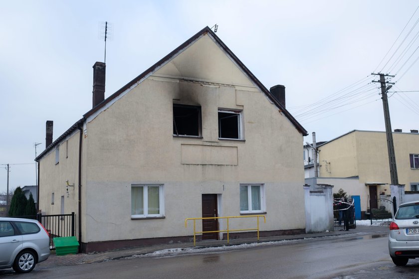 W pożarze zginęli matka i synowie. Pogorzelcy potrzebują pomocy