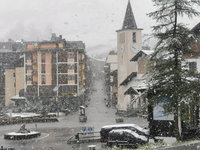 Júniusi tél: rengeteg hó esett Olaszországban - videó