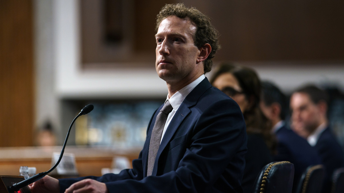 Mark Zuckerberg przeprasza w amerykańskim Senacie. "Przykro mi"