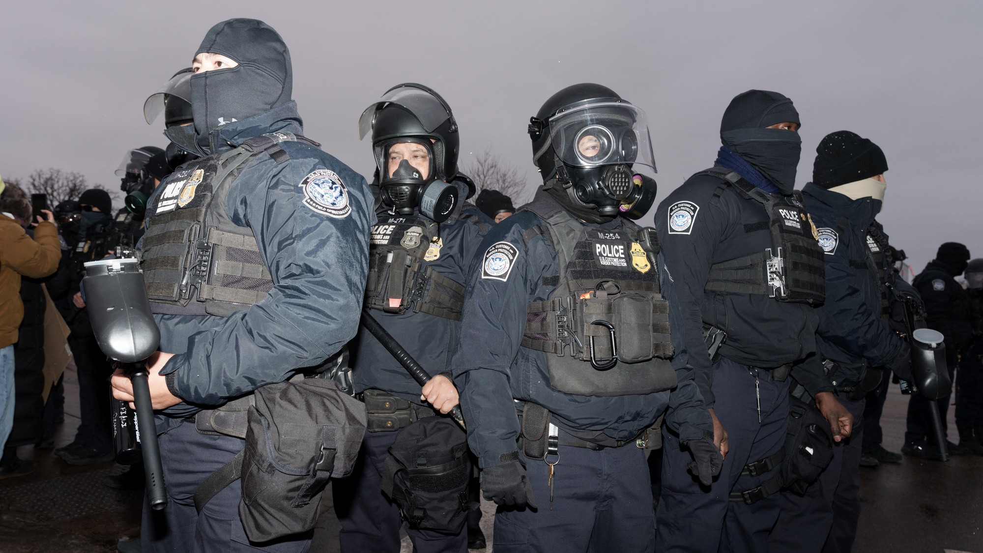 Agenti ICE v Minneapolis