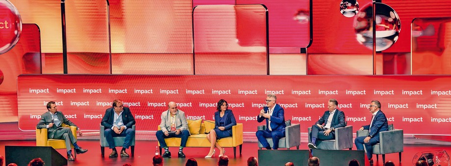 Jedna z debat na Impact’23. Od lewej: Martin Sandbu, Mark Barnett, Nassim Nicholas Taleb, Ana Paula de Jesus Assis, Adam Tooze, Michał Gajewski i Zbigniew Jagiełło.