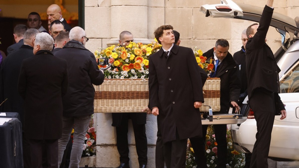 Sahrana Brižit Bardo, njen suprug izgovorio rečenicu koja kida dušu