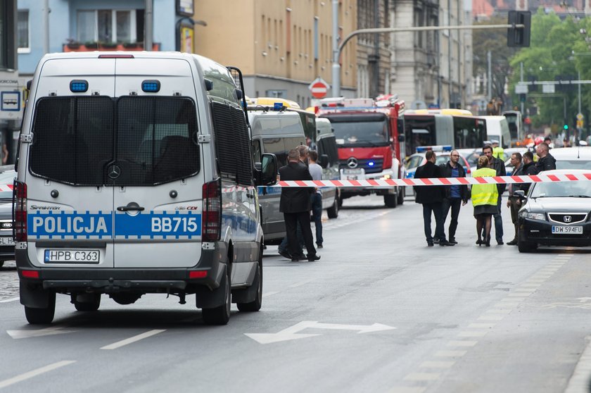 Wybuch na przystanku we Wrocławiu. To bomba 