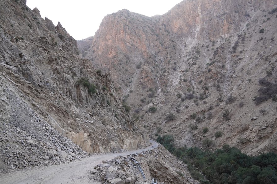 Górska droga w okolicach Falghous, prowincja Taroudant