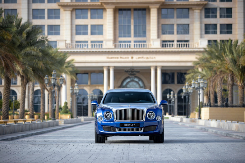 Bentley Mulsanne Grand Limousine by Mulliner z 2015 r.