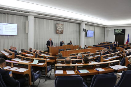 Ulga dla klasy średniej także dla emerytów i osób na zleceniu. Senat poparł zmiany