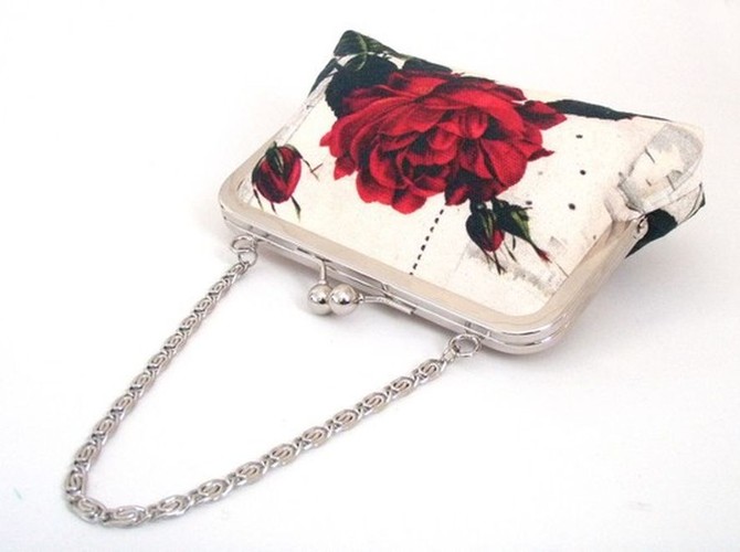 Kwiatowe kopertówki od Red Ruby Rose