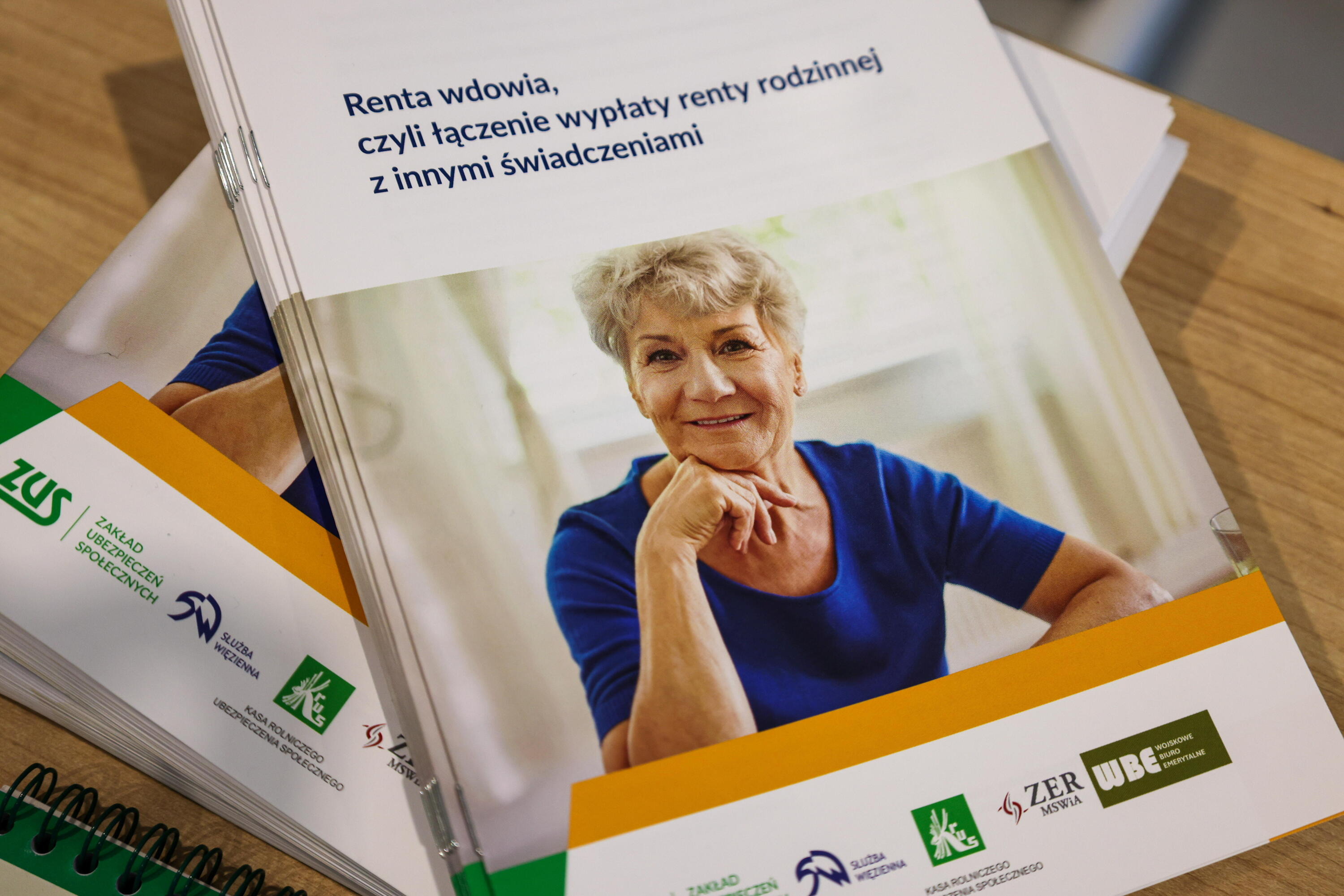 Renta wdowia: Milion wniosków w ZUS, średnia kwota 359 zł
